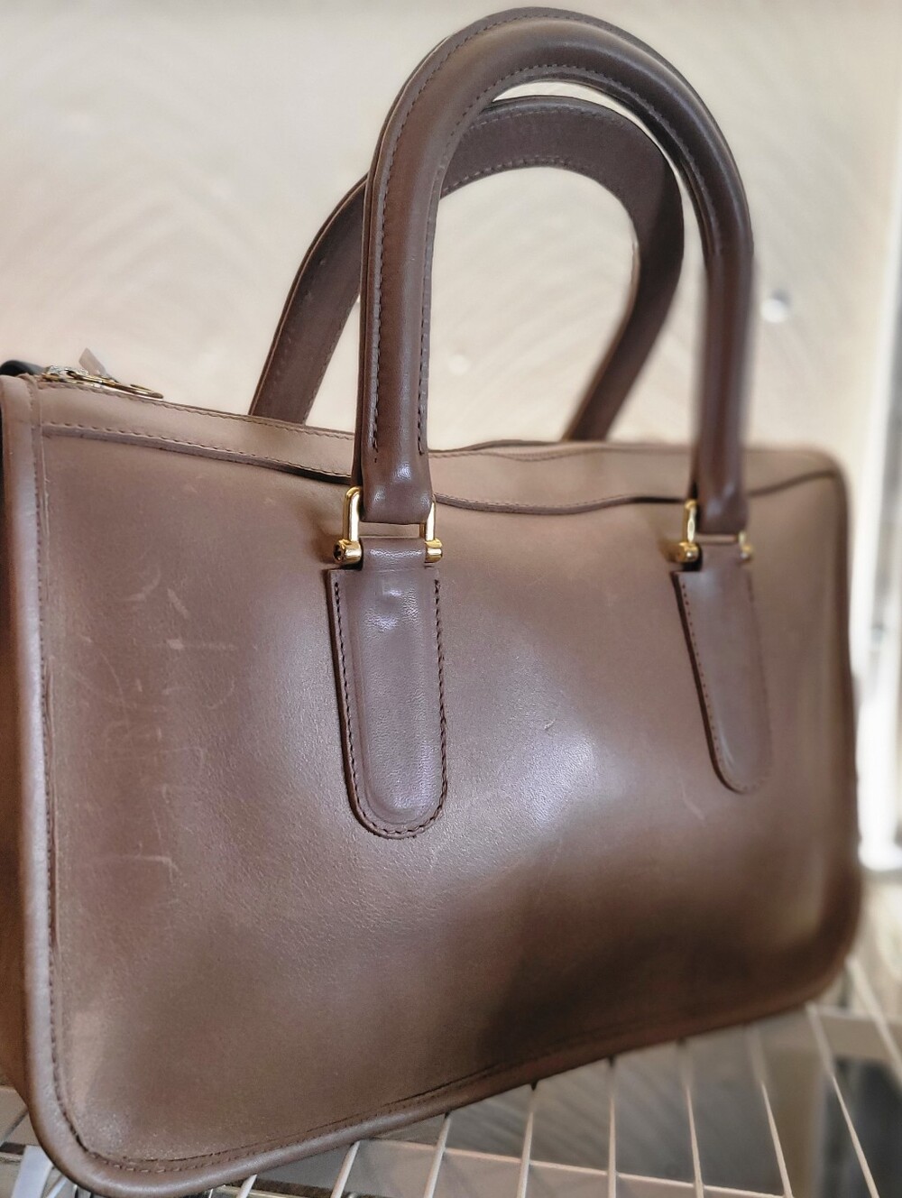 Michael GREEN SEATTLE LEATHER BAG DESIGNER TAUPE LIKE NEW